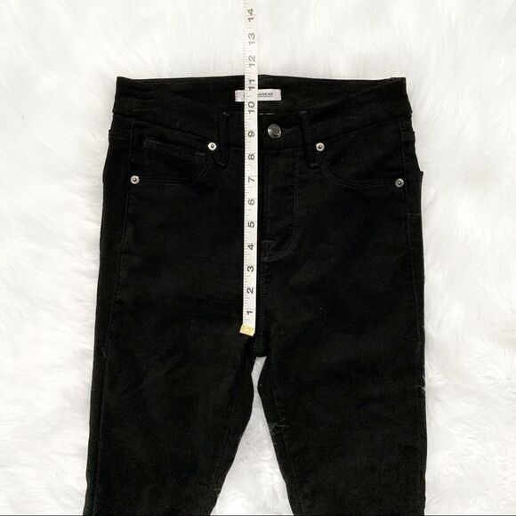 GOOD AMERICAN Suede-Like Jeans! - Picture 5 of 6